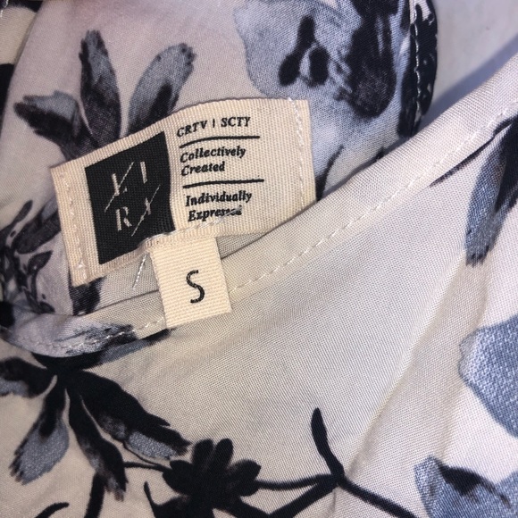 🎉SALE🎉 Women’s Romper Lira CRTV SCTY Sz S/M NWT - Picture 4 of 6